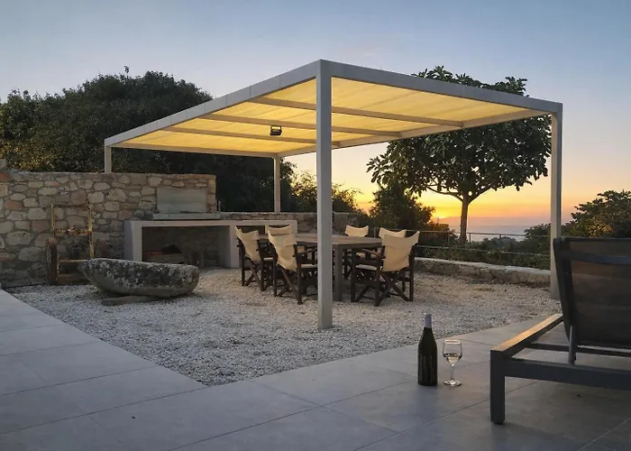 The House. Light & Stone. * Ликсури