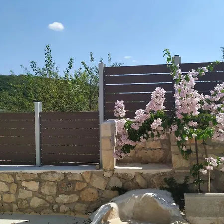 The House. Light & Stone. * Lixouri