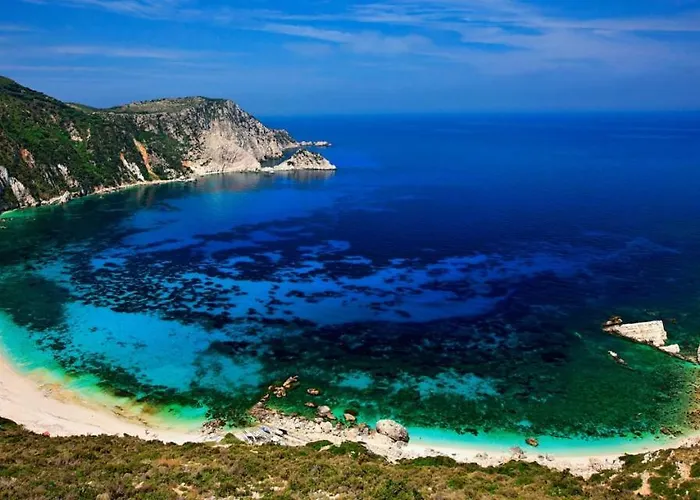 The House. Light & Stone. Villa